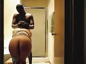 Аққұбалар Париждің әуесқой қызы епті